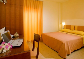  Hotel Palace Magnolia SPA  Торторето